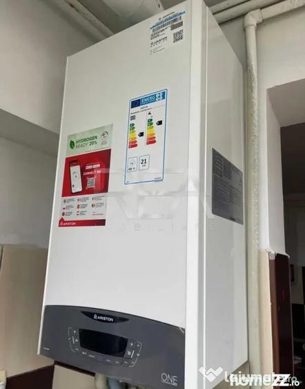 Apartament cu 3 camere decomandat în Mărgeanului