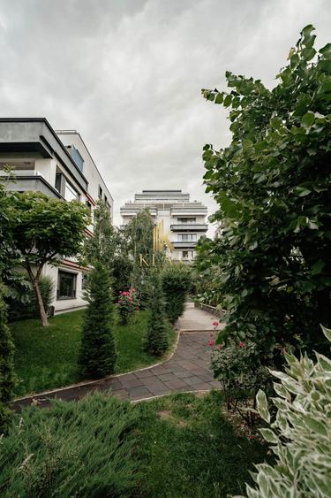 Apartament cu 4 camere decomandat, mobilat în Floreasca