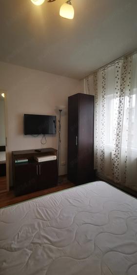 Apartament cu 2 camere decomandat în Complex Studențesc
