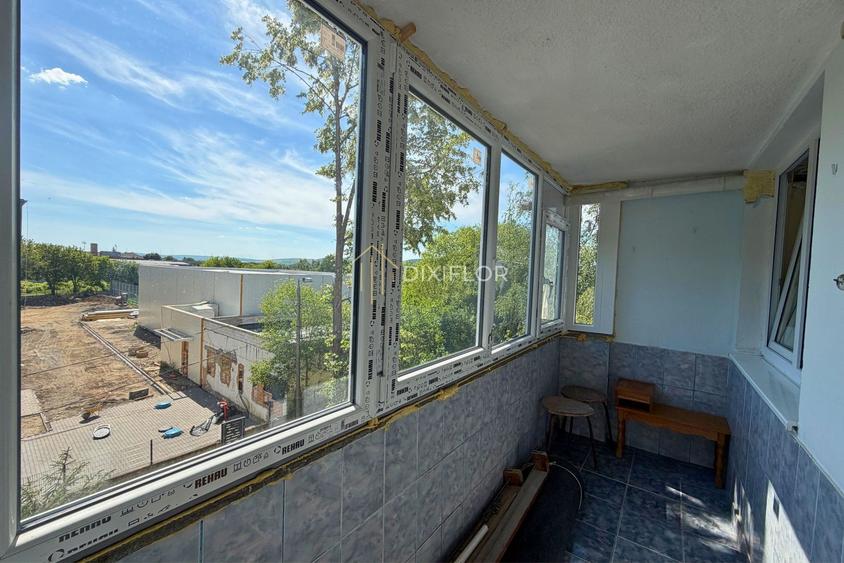 Apartament cu 2 camere în Aleea Carpați