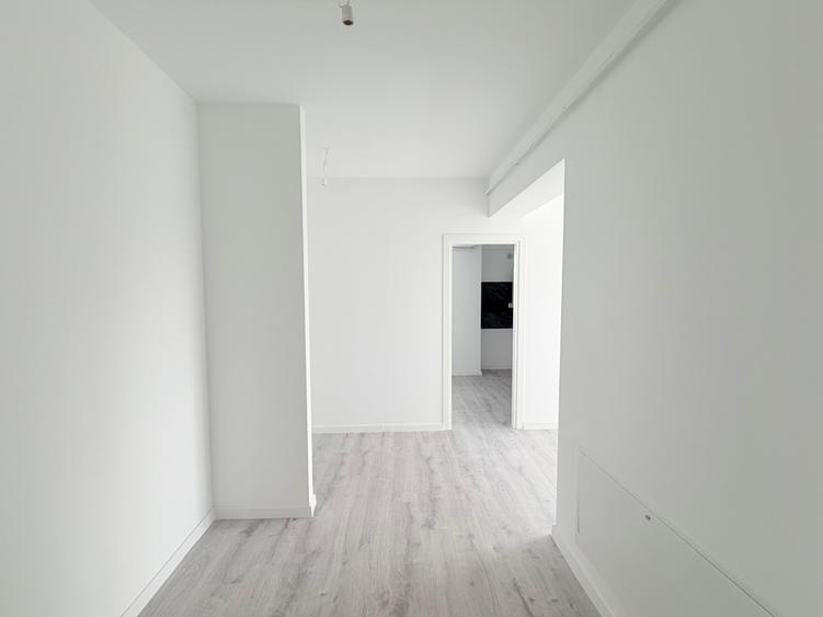 Apartament cu 3 camere decomandat în Semicentral