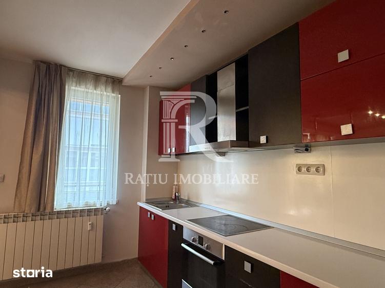 Apartament cu 3 camere în Nufărul