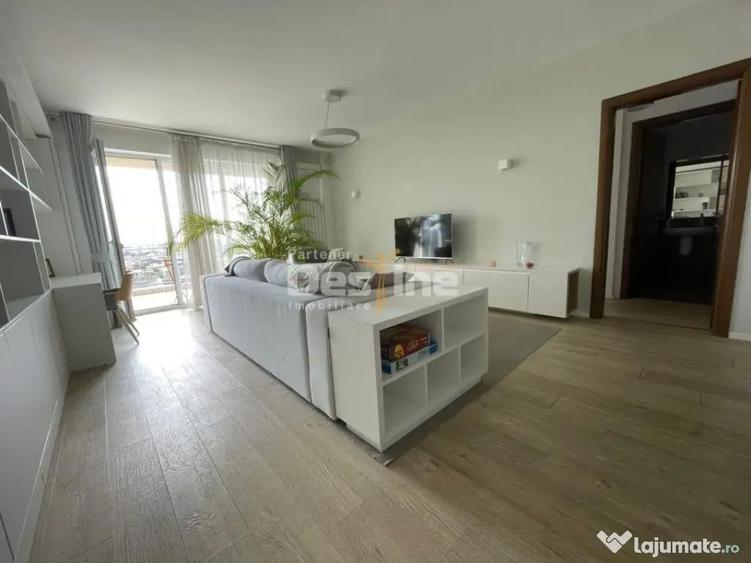 Apartament cu 2 camere semidecomandat în Eroii Revoluției