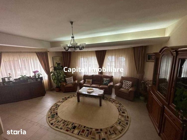 Casă cu 7 camere cu Teren 1200 Mp în Tomești