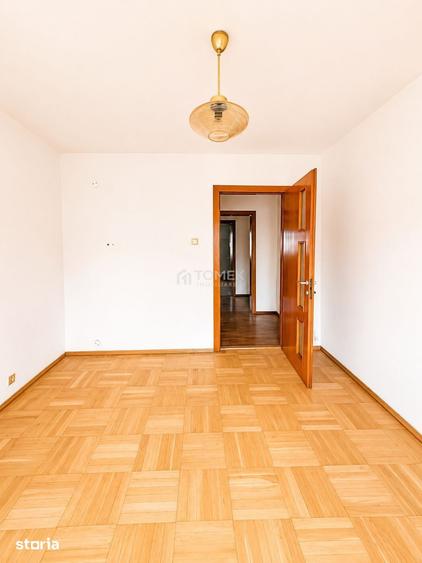 Apartament cu 4 camere în Scriitorilor