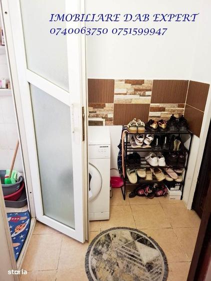 Apartament cu 2 camere în Micro 13