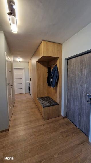 Apartament cu 3 camere, mobilat în Sopor