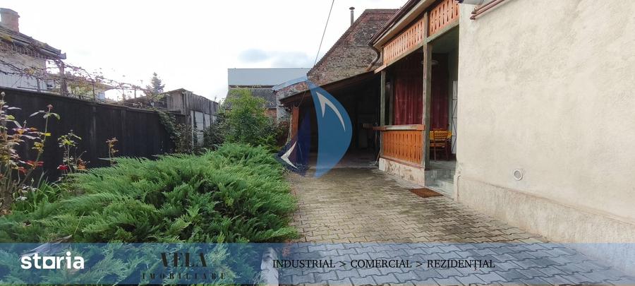 Casă cu 3 camere cu Teren 260 Mp în Semicentral