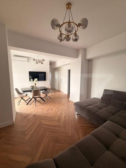 Apartament cu 2 camere semidecomandat, mobilat în Calea Severinului