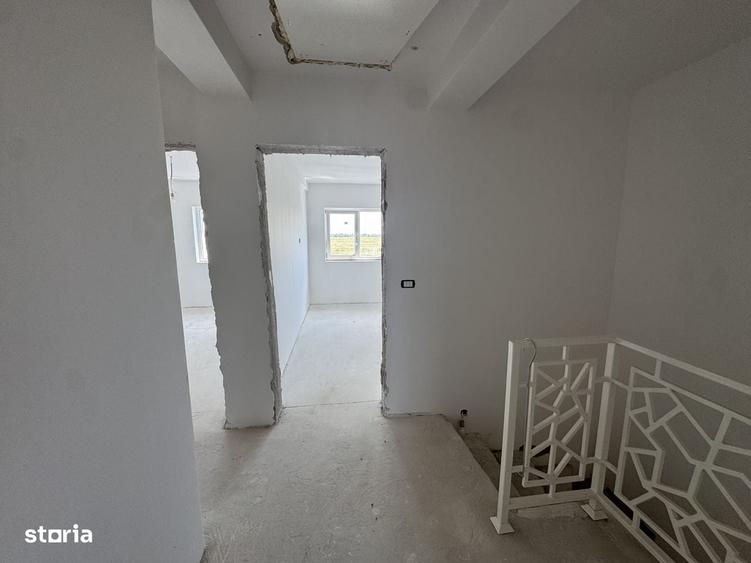Casă cu 4 camere cu Teren 270 Mp în Central