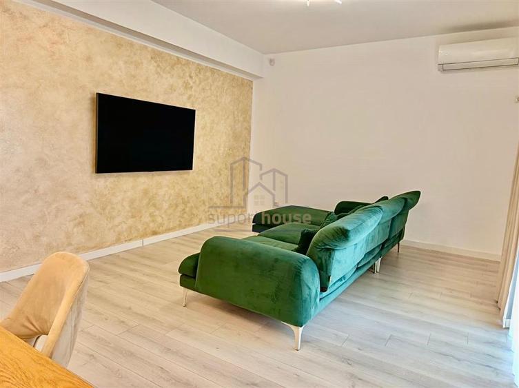 Casă cu 4 camere cu Teren 450 Mp în Albert