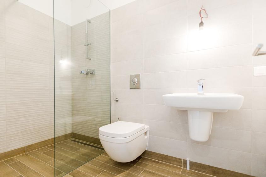 Apartament cu 3 camere decomandat în Complex Studențesc