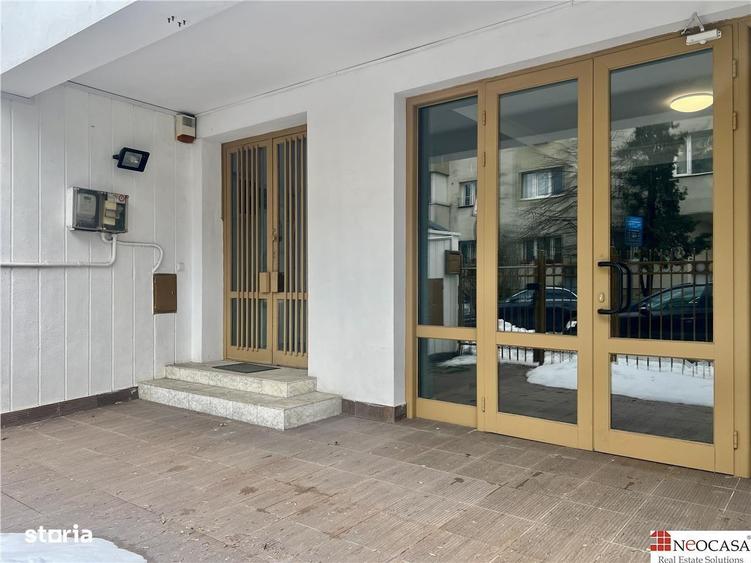 Casă cu 9 camere cu Canalizare în Dorobanți