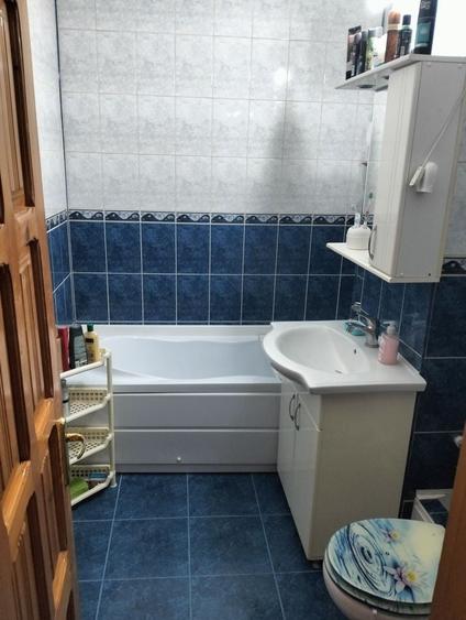 Apartament cu 3 camere decomandat în Sfântu Ilie