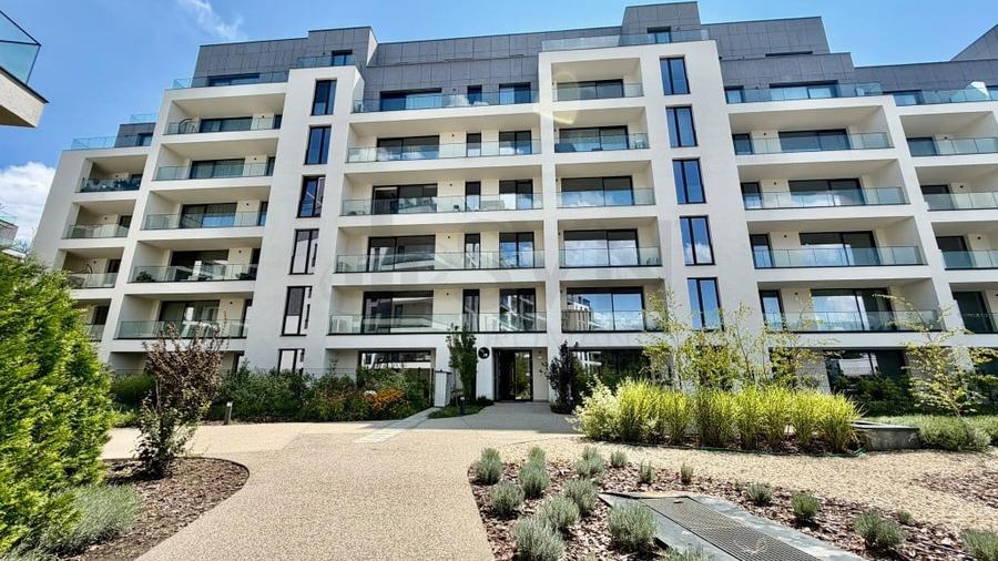 Apartament cu 2 camere decomandat în Băneasa