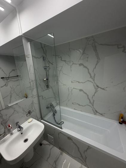 Apartament cu 2 camere nedecomandat în Central