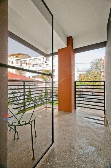 Apartament cu 3 camere decomandat, mobilat în Mazepa 2