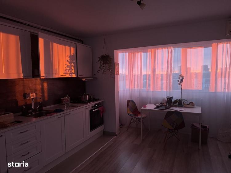 Apartament cu 3 camere în Lipovei