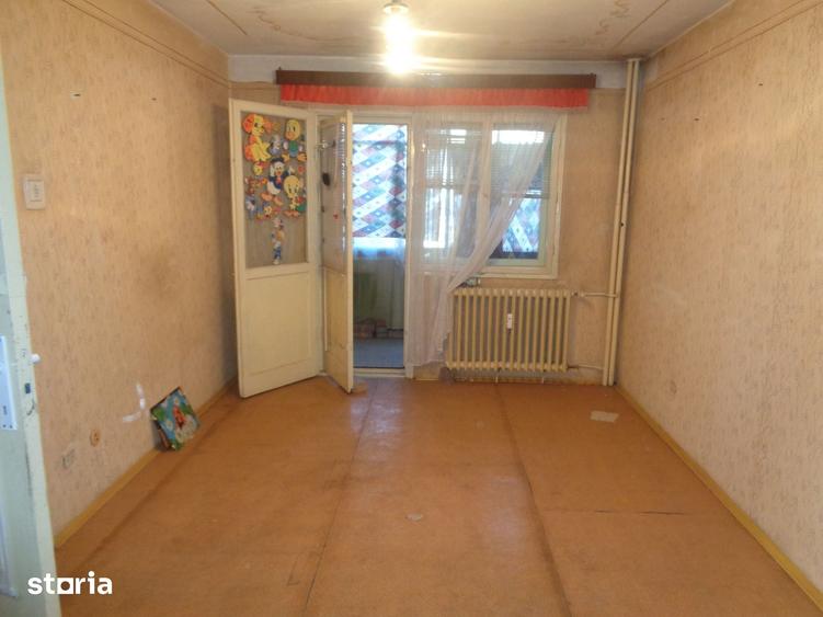 Apartament cu 2 camere decomandat în Fortuna
