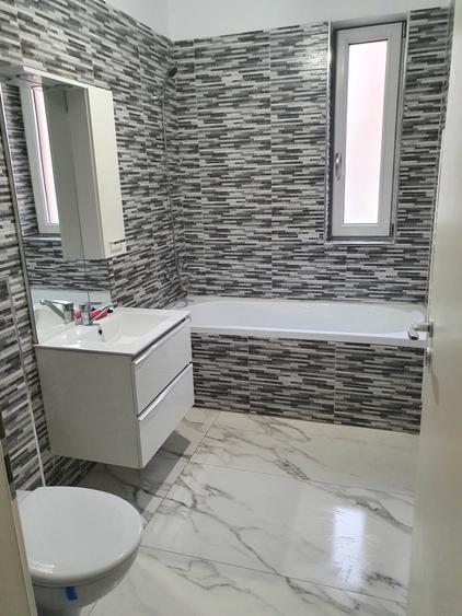 Apartament cu 2 camere decomandat în Giroc