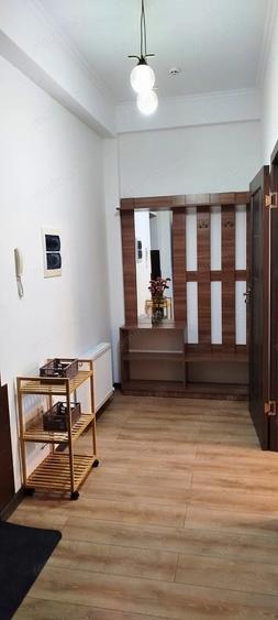Garsonieră decomandată în Vitan