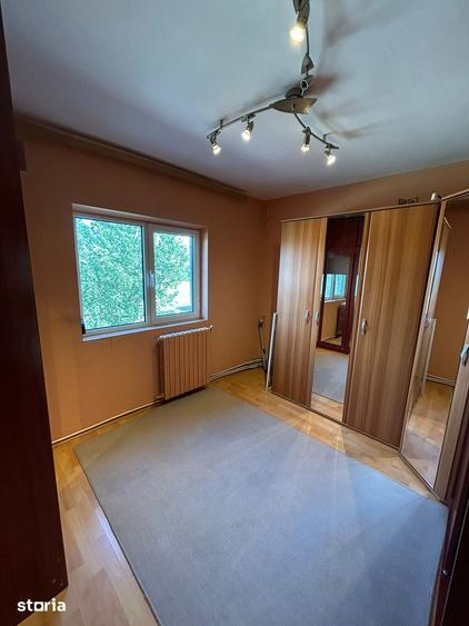 Apartament cu 3 camere în Sud