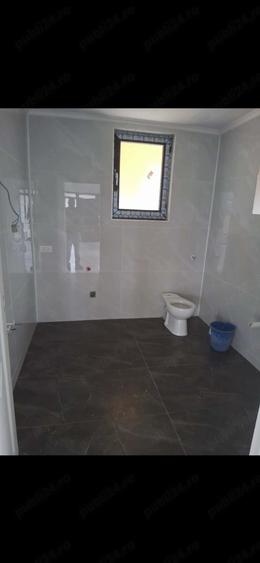 Casă cu 3 camere cu Teren 500 Mp în Parța