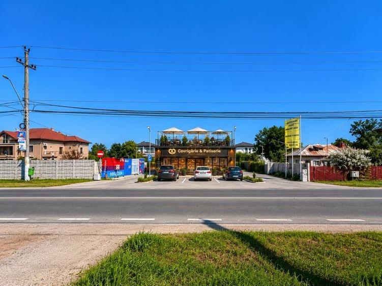 Spațiu comercial, de 65 mp, în Petrești