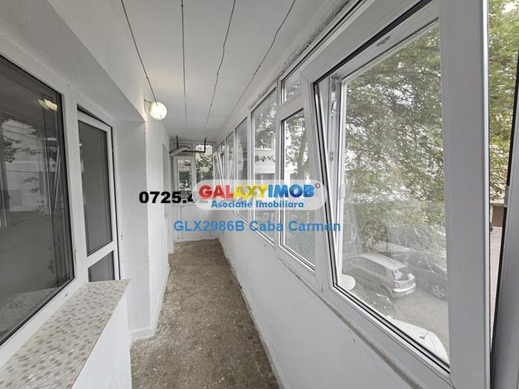 Apartament cu 2 camere decomandat în Republicii