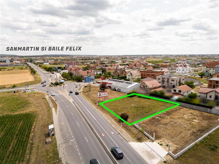 Teren intravilan de 872 mp, în Sânmartin