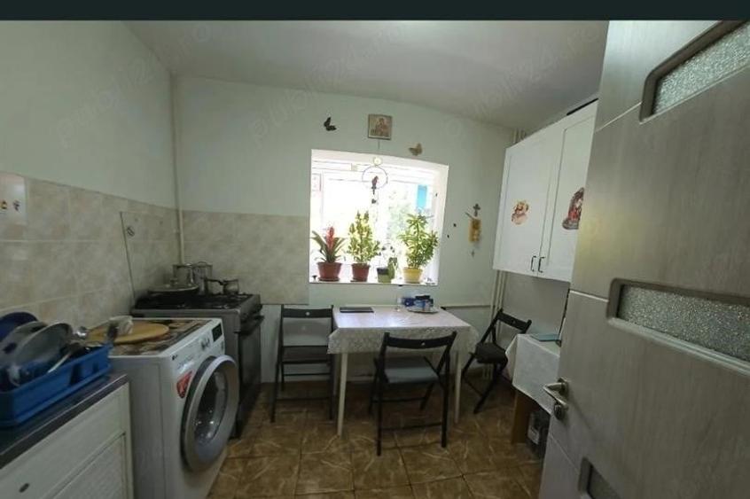 Apartament cu 2 camere decomandat în Aviației