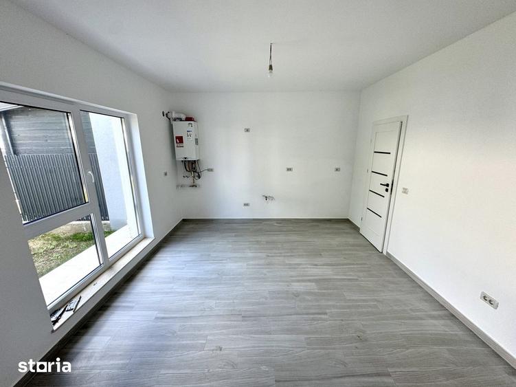 Casă cu 4 camere cu Teren 200 Mp în Valea Lupului
