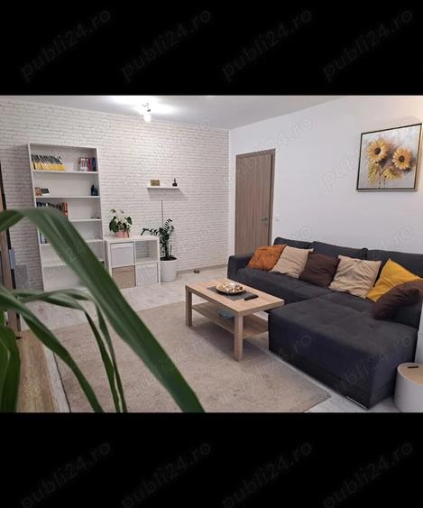 Apartament cu 2 camere semidecomandat în Spitalul Județean