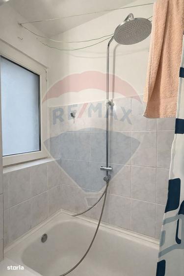 Apartament cu 2 camere decomandat în Viilor