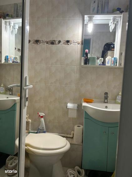 Apartament cu 3 camere decomandat în Siderurgiștilor