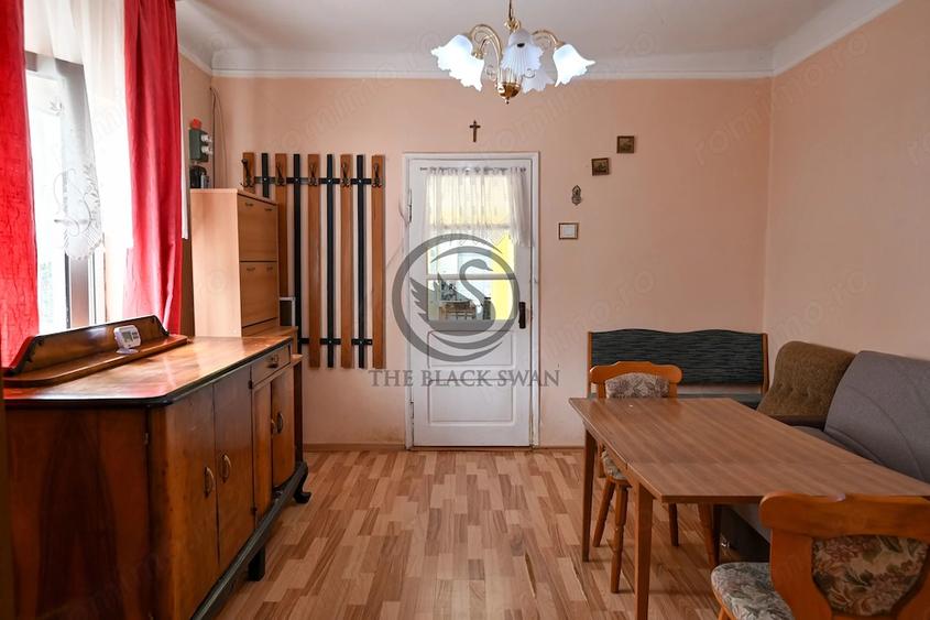 Casă cu 3 camere cu Canalizare în Mihai Bravu