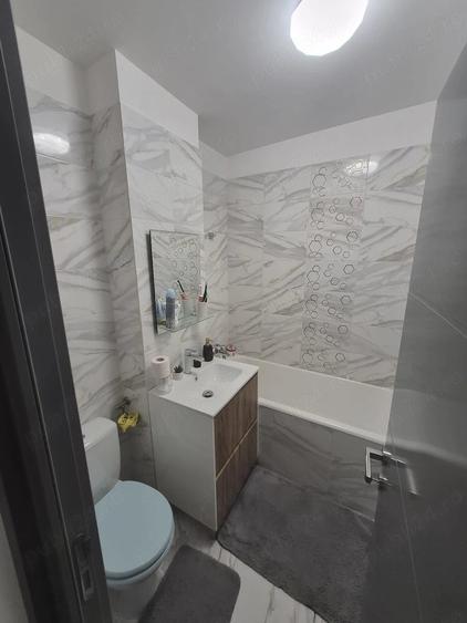 Apartament cu 2 camere decomandat în Doamna Ghica