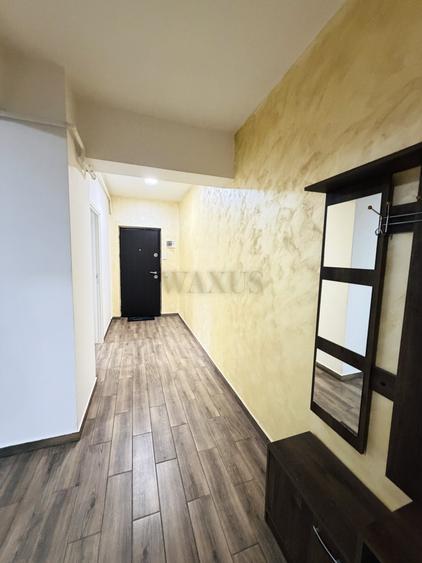 Apartament cu 2 camere semidecomandat, mobilat în Florești