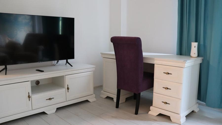 Apartament cu 2 camere decomandat, mobilat în Tătărași