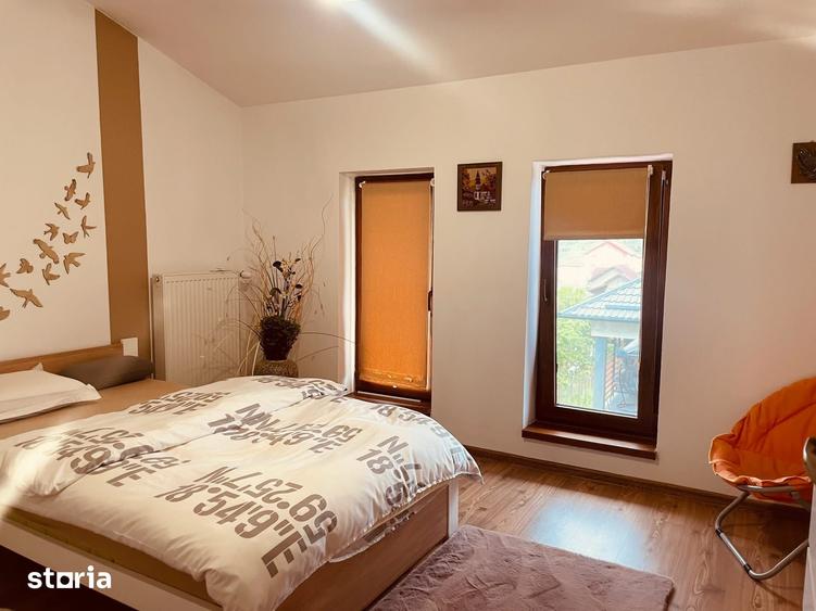 Casă cu 5 camere cu Teren 600 Mp în Central