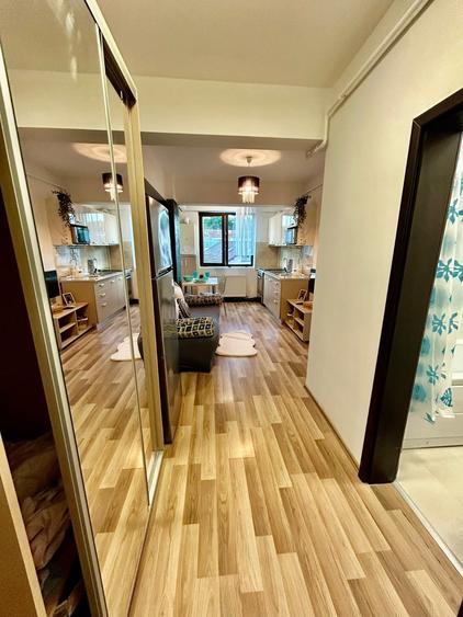 Apartament cu 2 camere semidecomandat în Ultracentral