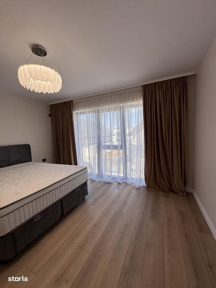 Casă cu 4 camere în Central