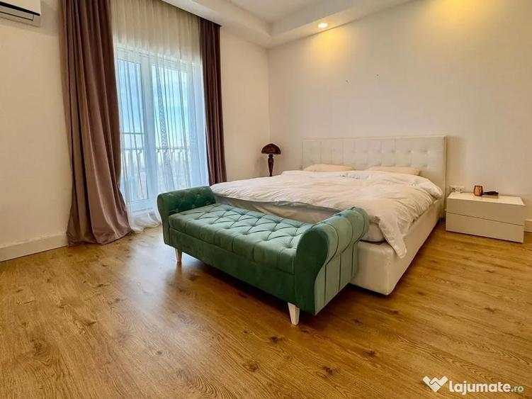 Casă cu 7 camere cu Teren 650 Mp în Ștefăneștii de Jos
