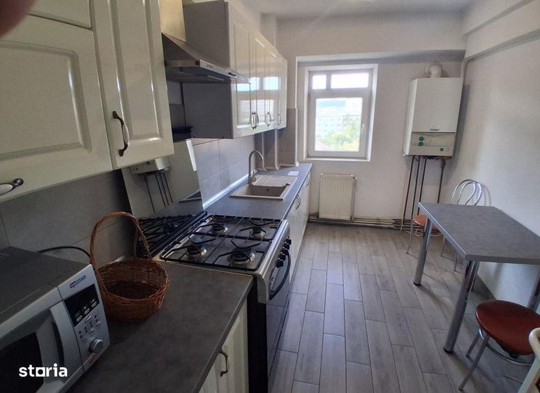 Apartament cu 2 camere decomandat în Păcurari
