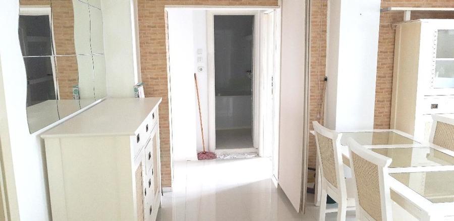 Apartament cu 3 camere decomandat, mobilat în Iancului