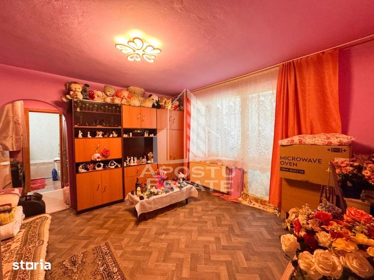 Apartament cu 2 camere, 44mp, etaj 1, anvelopat, zona Garii, Hunedoara - 1