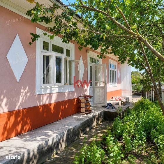 Casă cu 4 camere în Sat Nou