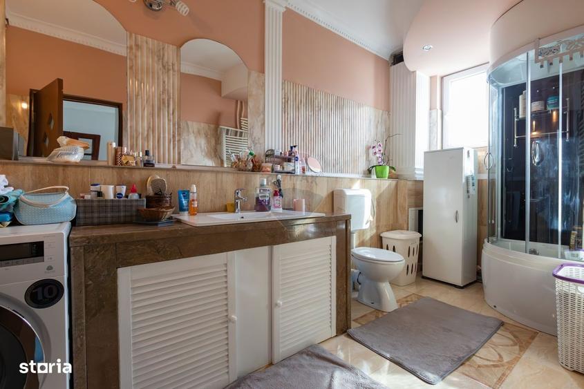 Casă cu 4 camere cu Teren 230 Mp în Măgura