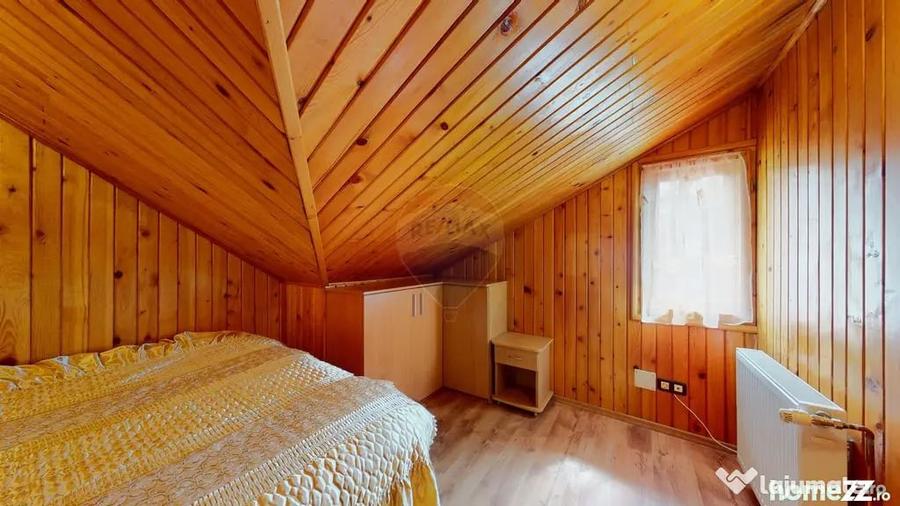 Casă cu 7 camere cu Teren 286 Mp în Platoul Izvor