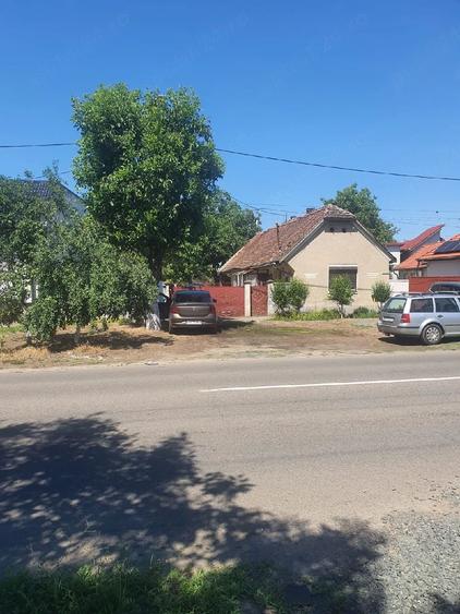 Casă cu 2 camere cu Teren 1505 Mp în Aradul Nou